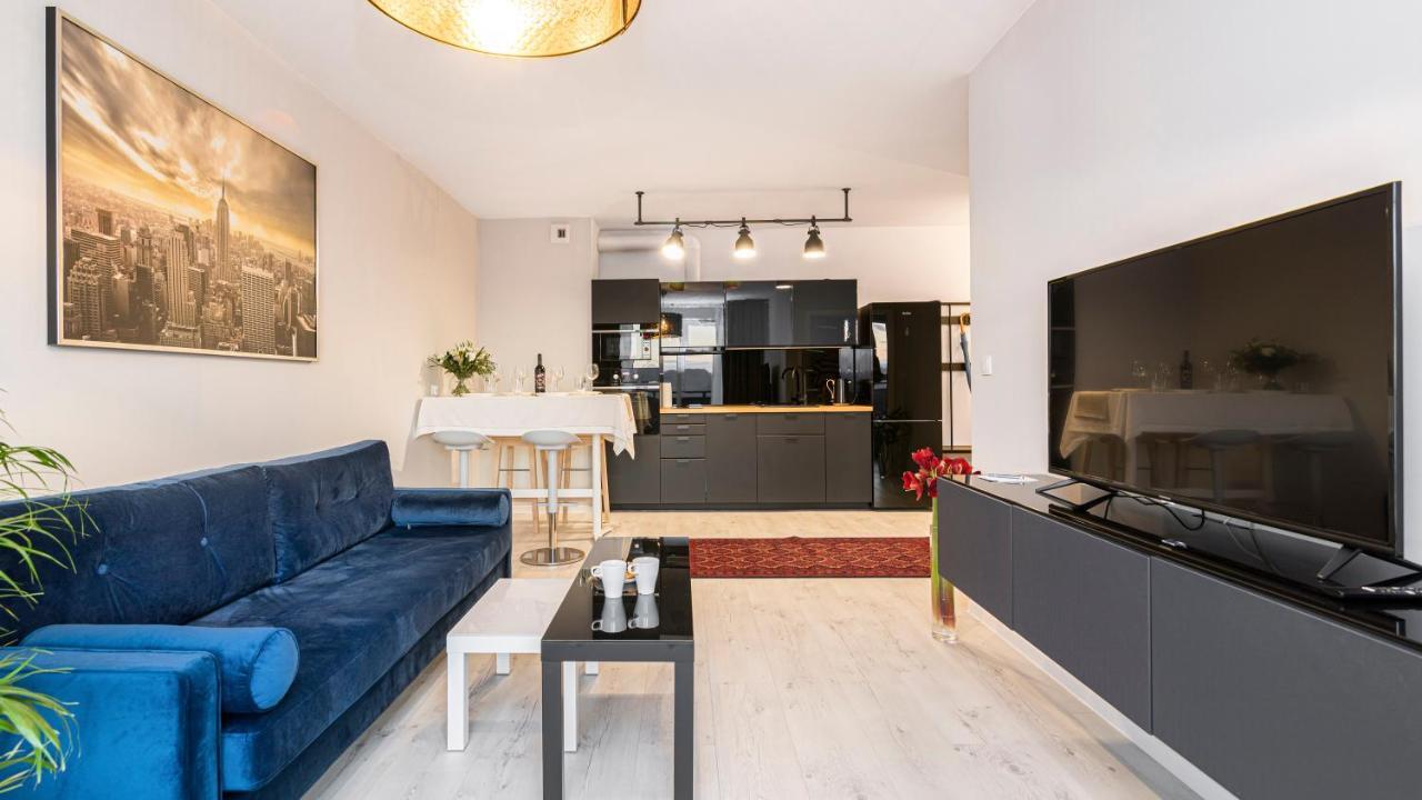 Maya's Flats & 26 - Panorama View * Gdansk